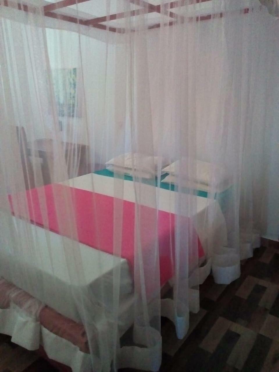 Gaestehaus Isabella เบอร์อูวาลา ภายนอก รูปภาพ